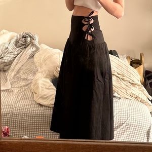 NWT Allina Liu Break Skirt Onyx
